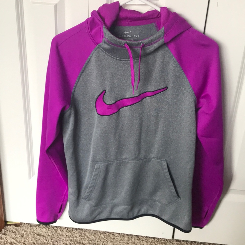 Nike hooded sweatshirt